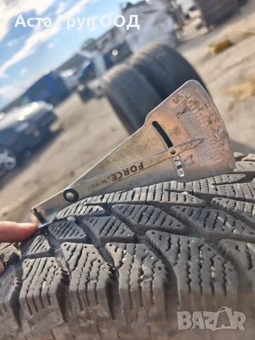 Комплект две зимни гуми 175/70R13 - DOT1222, снимка 3 - Гуми и джанти - 56105103