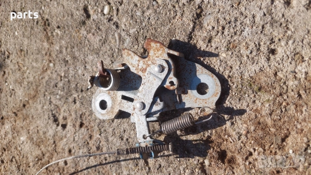 Ключалка Преден Капак Пежо Партнер - Ситроен Берлинго, снимка 3 - Части - 52371638