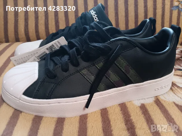 Спортни обувки Adidas , снимка 2 - Спортни обувки - 56448332