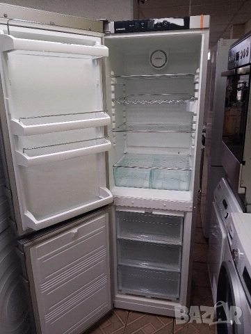 Сив комбиниран хладилник с фризер Liebherr с 2 години гаранция!, снимка 8 - Хладилници - 53128128