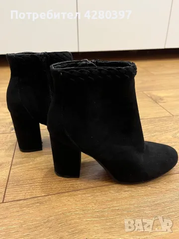 Дамски боти с ток, снимка 2 - Други - 49512717