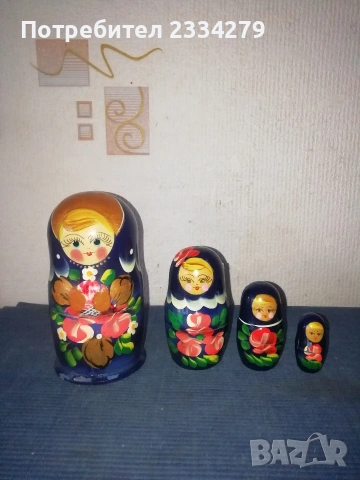 Традиционна руска матрьошки, ръчно рисувани, висока 14см.