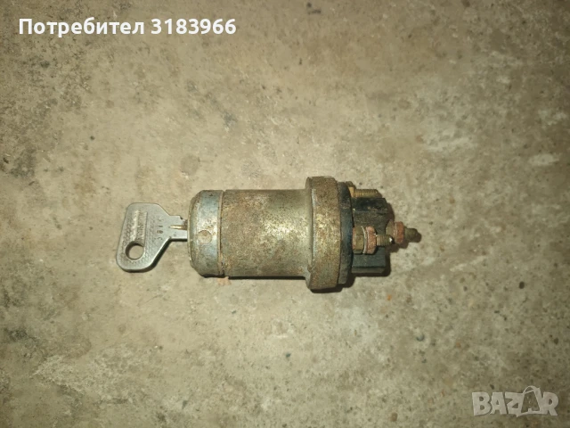 контактен ключ от стар автомобил, снимка 6 - Части - 50678143