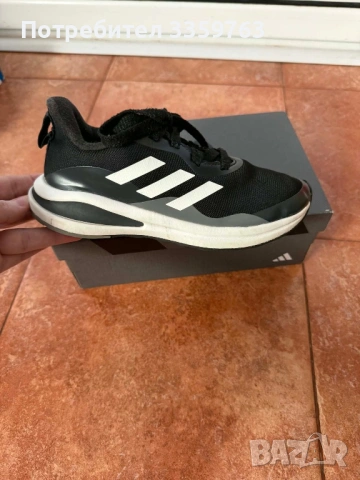 👟 Детски маратонки Adidas – 3 чифта (№33–34) 👟, снимка 7 - Детски маратонки - 54299453