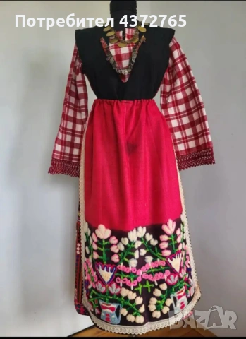 #81 Народна носия , снимка 6 - Антикварни и старинни предмети - 54365587