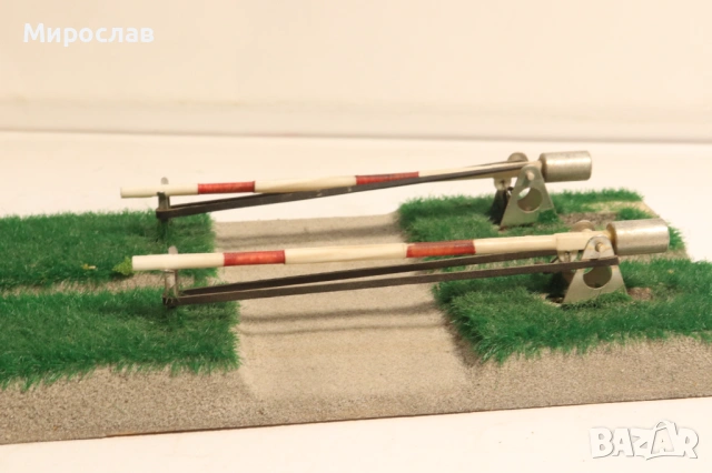 FALLER? KIBRI? H0 1/87 БАРИЕРА ВАГОН ВЛАК ЖП ПРЕЛЕЗ, снимка 6 - Колекции - 53916636