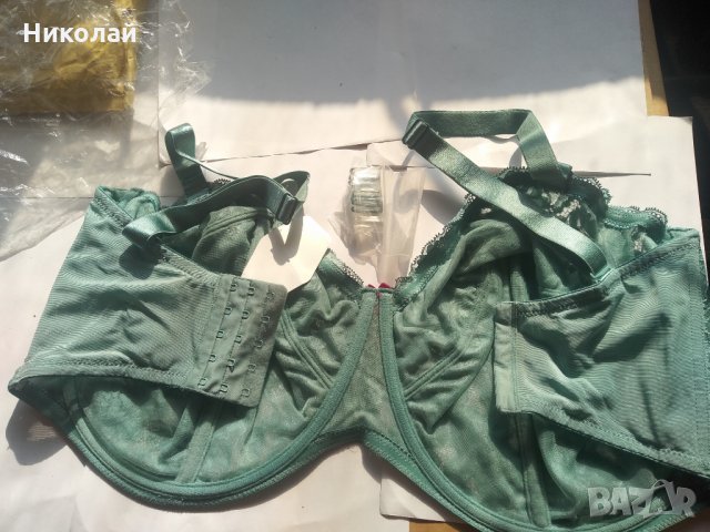 Огромен сутиен размер 90 М, снимка 3 - Бельо - 29839440