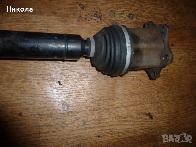 Дълга полуоска Голф 5 2.0 тди, снимка 3 - Части - 38844407
