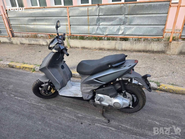 Piaggio Typhoon, снимка 2 - Мотоциклети и мототехника - 50952771