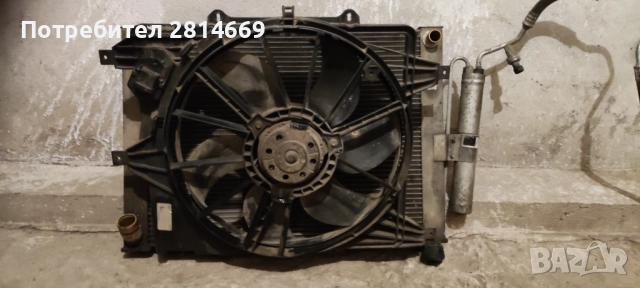 Рено канго, снимка 13 - Автомобили и джипове - 52272159