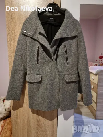 Палто Bershka , снимка 4 - Палта, манта - 47559829