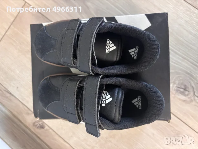 Детски маратонки Adidas, снимка 4 - Детски маратонки - 56321177