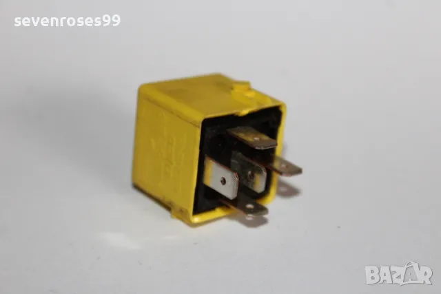 Реле MB 0025421419, снимка 2 - Части - 48834405