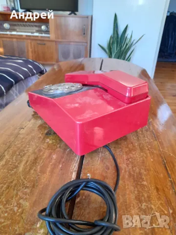 Стар телефон #16, снимка 3 - Антикварни и старинни предмети - 47970196