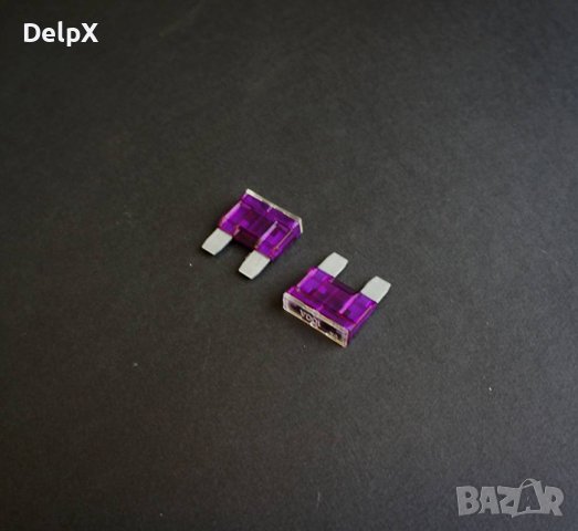 Автомобилен предпазител голям лилав 28x33mm 100A, снимка 1