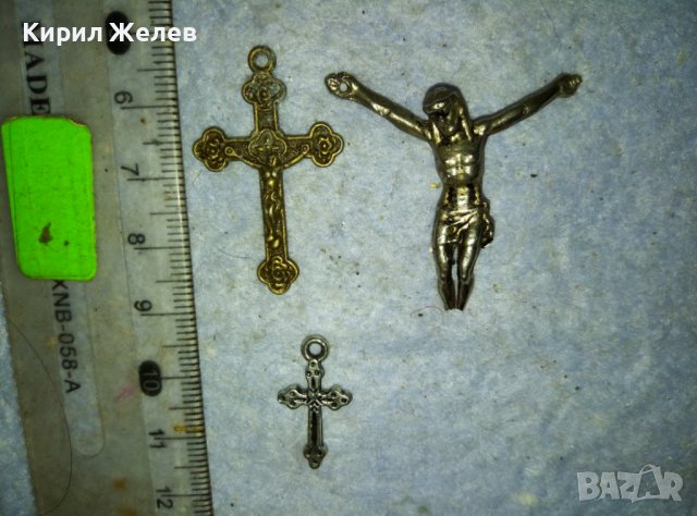 ЛОТ ТРИ СТАРИ МЕТАЛНИ КРЪСТЧЕТА РАЗПЯТИЕ 39223, снимка 6 - Колиета, медальони, синджири - 42091078