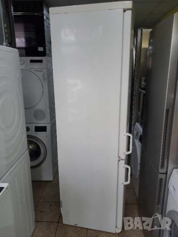 Комбиниран хладилник с фризер с два компресора Liebherr  2 години гаранция!, снимка 8 - Хладилници - 44738728