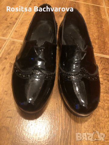 Черно лачени обувки, естествена кожа, 37 номер