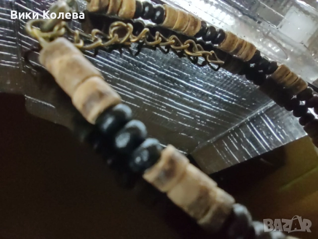 Гривна от кокосова черупка и хематит, снимка 4 - Гривни - 52746434