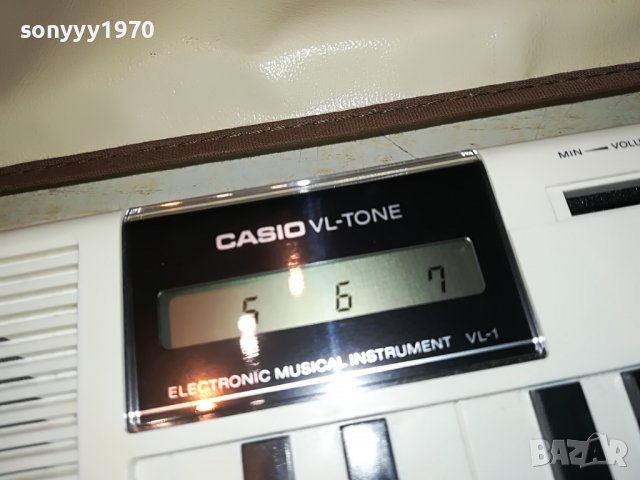 casio mini-японско с дисплей и калъф 2602231243, снимка 2 - Синтезатори - 39809009