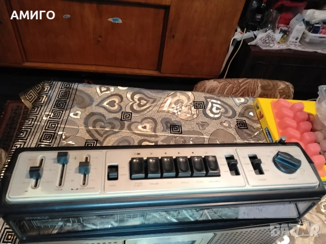 продавам радио касетофон Sencor lcd 4420, снимка 4 - Радиокасетофони, транзистори - 53295687