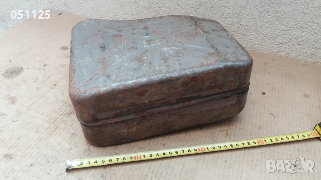 военна бензинова туба за гориво 5 литра , снимка 12 - Антикварни и старинни предмети - 38015183