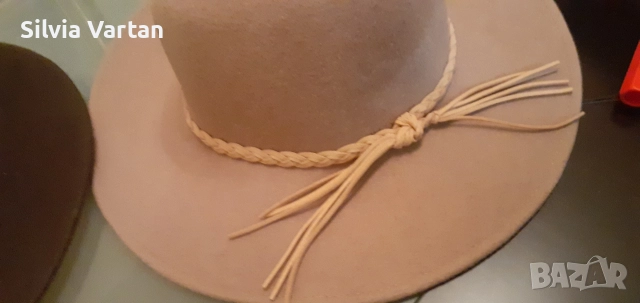 Дамска шапка капела, снимка 7 - Шапки - 52739454