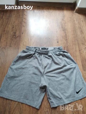 Nike - страхотни мъжки панталони M, снимка 6 - Спортни дрехи, екипи - 51045000