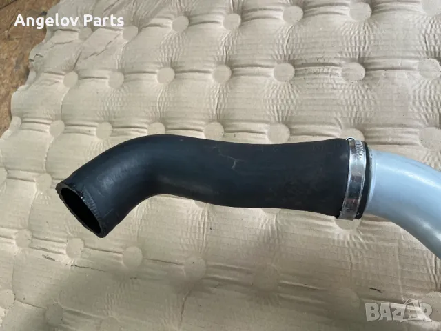 Тръбата към кулера за BMW E46 320D (136 к.с.), снимка 2 - Части - 47621869