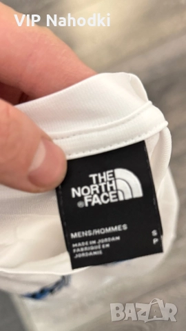 Тениска на The North Face без следи от употреба. Нова без етикет. Размер S, снимка 5 - Тениски - 52549867