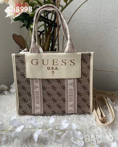 Дамска чанта Guess , снимка 2 - Чанти - 44297320