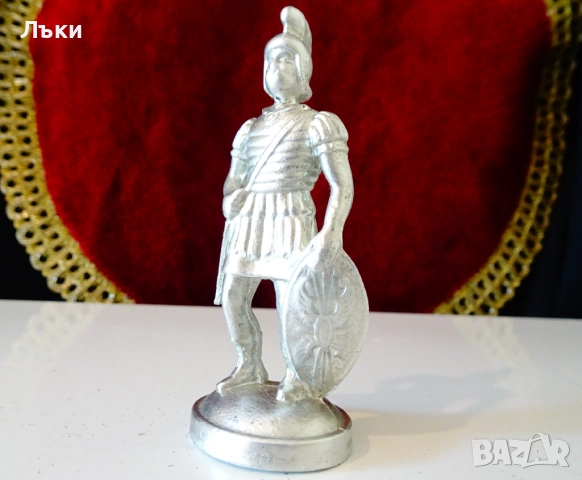 Фигура от калай Римски воин,легионер 8.5 см. , снимка 2 - Антикварни и старинни предмети - 51467060