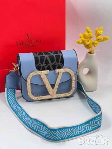 чанти valentino garavani , снимка 14 - Чанти - 51294091