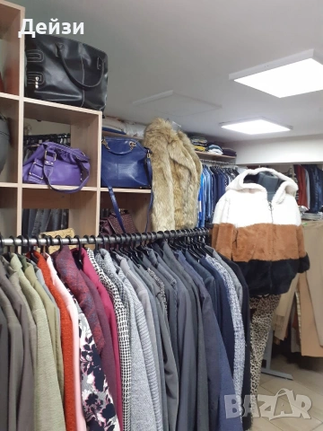 Стока и оборудване за магазин дрехи втора употреба, снимка 6 - Оборудване за магазин - 52666175