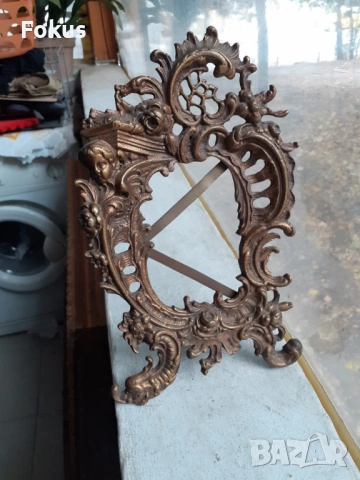 Страхотна барокова бронзова рамка за снимка, снимка 2 - Антикварни и старинни предмети - 53363971