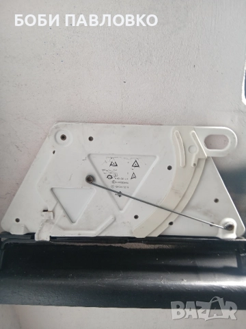 Авариен триъгълник w202 w203 w220 оем сгъваем , снимка 11 - Аксесоари и консумативи - 51965162