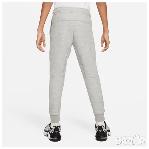 Оригинално долнище Nike Tech Fleece, снимка 7 - Детски анцузи и суичери - 56388970