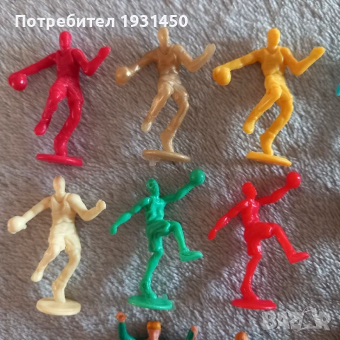 Спортисти , снимка 2 - Фигурки - 51145772