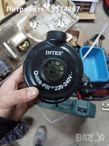 Въздушна помпа за надуваеми материали