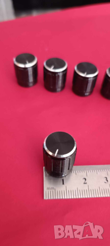 Черни кnobs (врътки) за апаратура ,ефекти и други , снимка 2 - Китари - 44796104