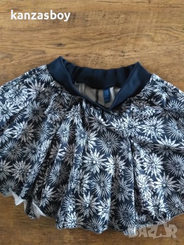 adidas - страхотна юношеска пола КАТО НОВА