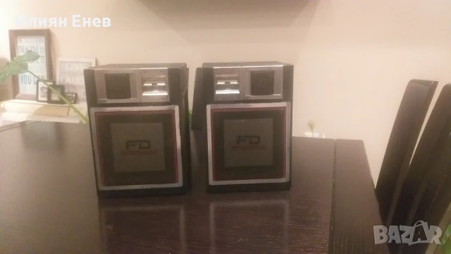 Sharp тонколони