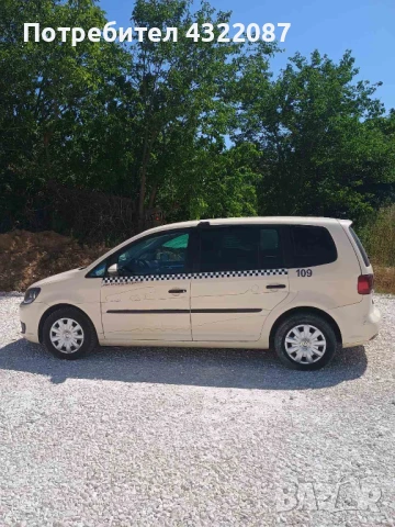 Volkswagen Touran 1.6 TDI 105к.с, снимка 2 - Автомобили и джипове - 50608928