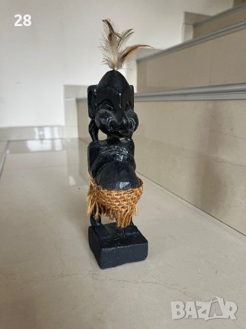 Дървена статуетка, снимка 1