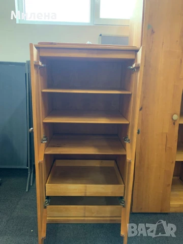 Масивен дървен спален к-т., снимка 9 - Спални и легла - 50746272