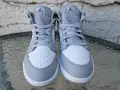 Детски маратонки Nike Air Jordan 1 Mid , снимка 9
