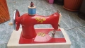 Детска шевна машина с кутия, снимка 5