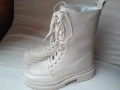 Немски Ботуши Lascana, нови естествена кожа, бели, размер 38 връзки и цип, снимка 1
