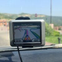 Навигация Garmin Nuvi 200 с последни актуални карти за България и Европа + Турция, пълен комплект