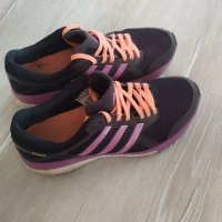 Дамски маратонки Adidas , снимка 5 - Маратонки - 42377987